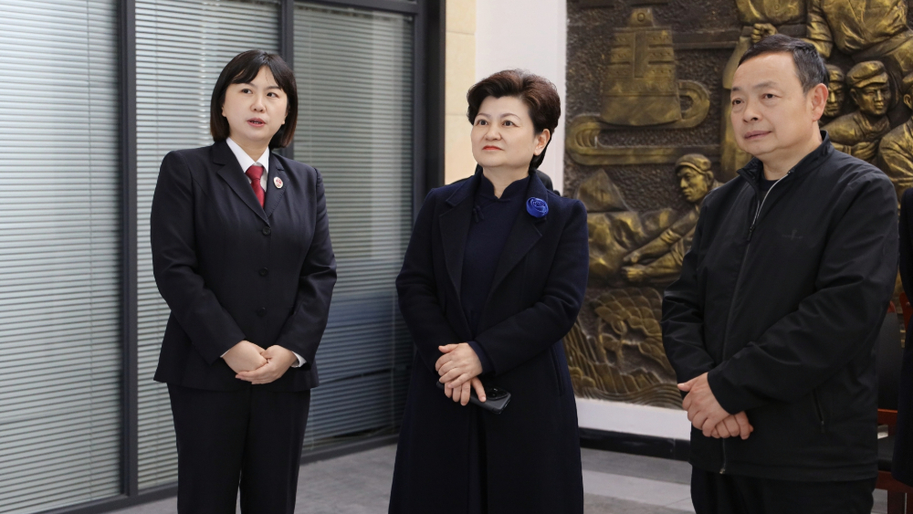 雅安市人大常委会党组书记、主任吴宏一行莅临芦山县检察院调研指导工作