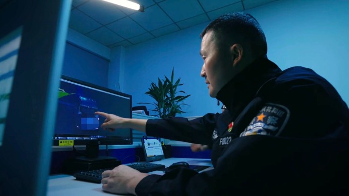 陈惠：寻踪觅迹的“追光者”