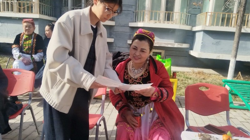 新疆霍尔果斯市亚欧东路司法所：共谱团结曲 同筑法治梦