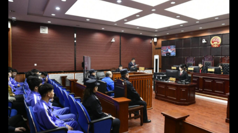 吉林省东辽县检察院：“开学第一课”走进法庭“ 庭审公堂”变身“法治课堂”