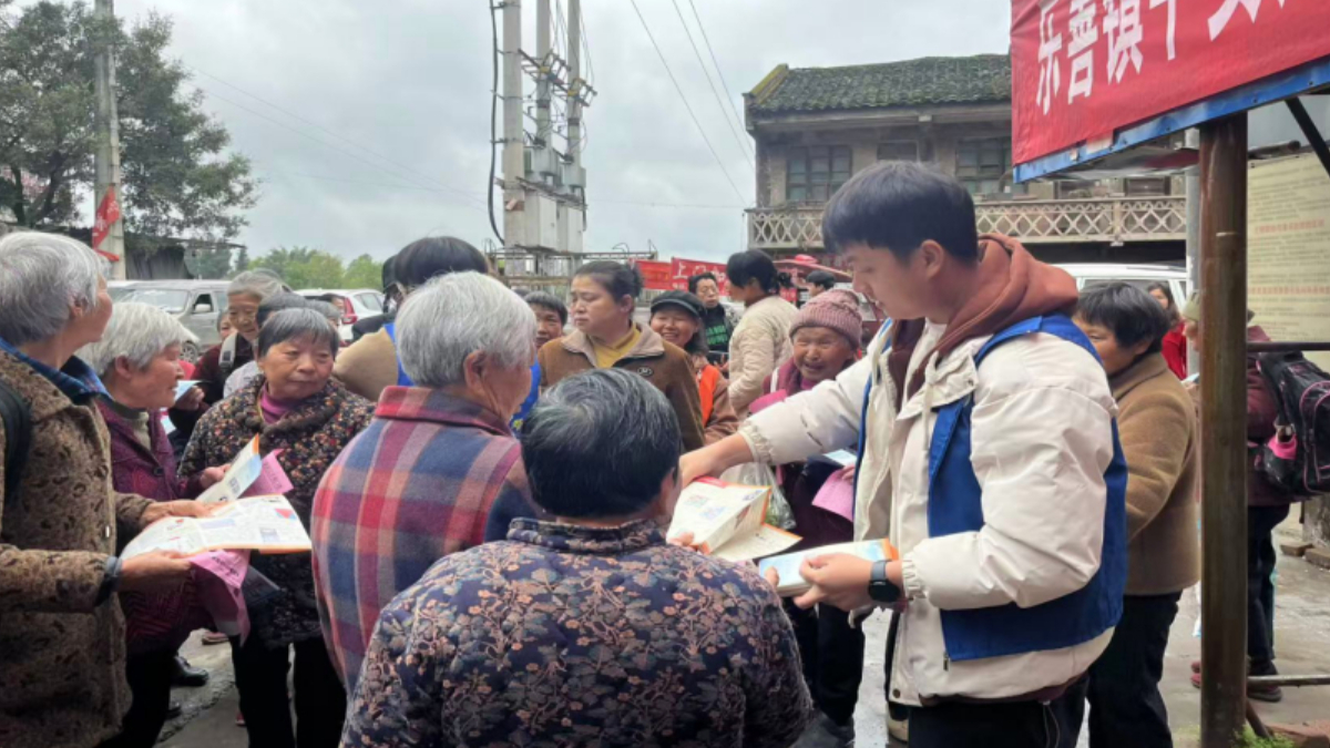 武胜县乐善镇：人民禁毒意志坚，宣传行动不停闲