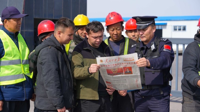 新疆伊犁边境管理支队都拉塔口岸边境派出所：党的“好声音”温暖外籍友人心