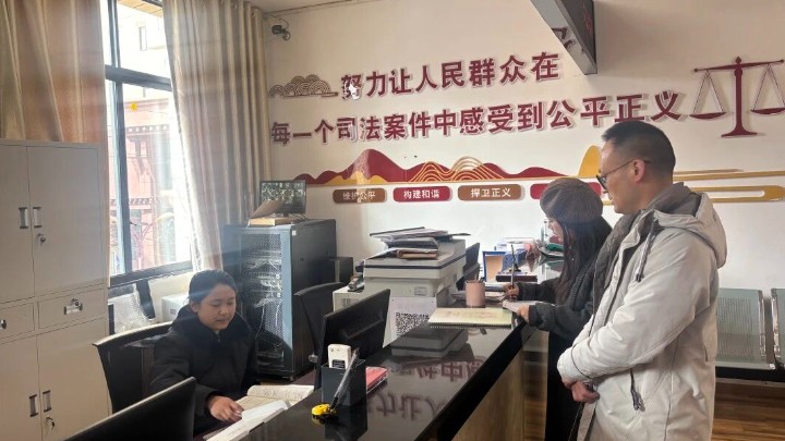 严明纪律强作风 常态查岗提质效