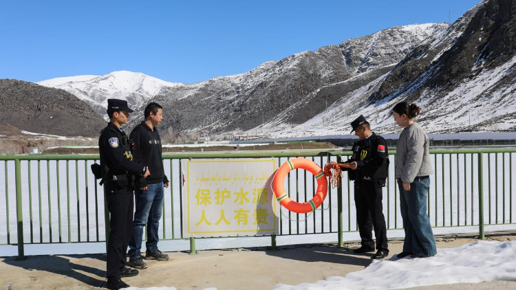 拧紧“安全阀门” 守护供水安全
