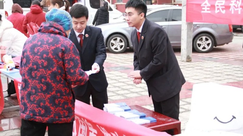 徐水区检察院联合区残联开展“法治护航 无碍同行”主题普法活动