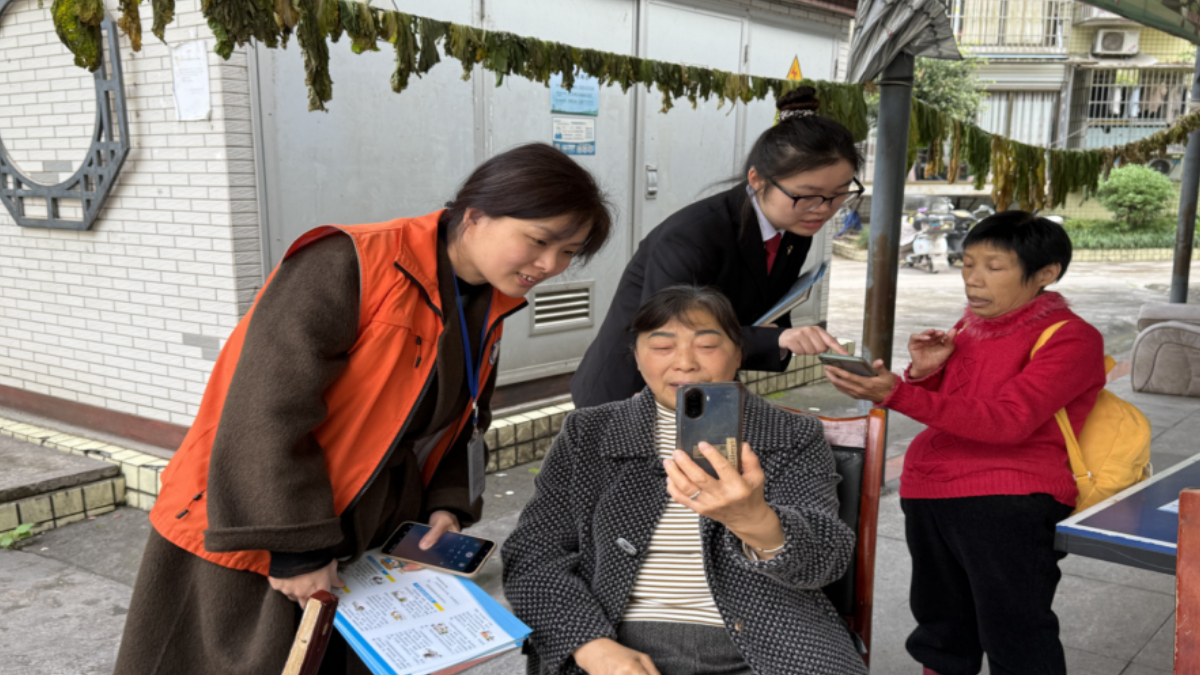 广安邻水法院：“双报到”搭起连心桥“零距离”守好钱袋子