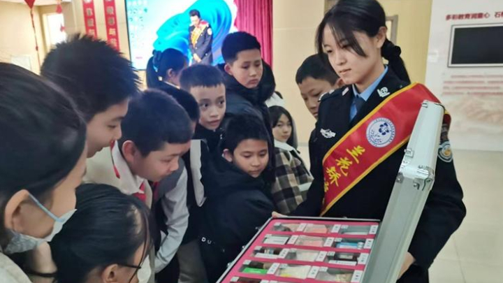吴忠所校联动守护无毒青春