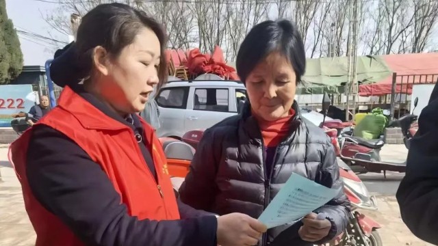 便民大厅添新“枫” 法治护航架暖“桥”——耀州联社枫桥消保工作站入驻便民服务大厅普惠金融服务专区