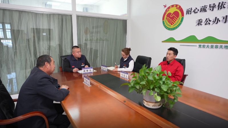 新疆沙湾市综治中心：分流提质促善治 金牌调解暖民心
