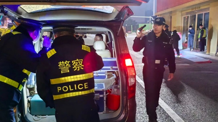 踏青祭扫 安全出行