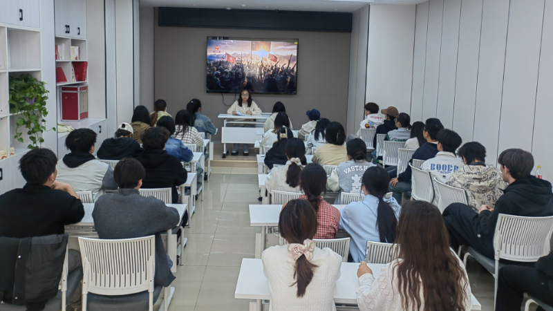 银川市兴庆区双庄社区：云端祭扫寄哀思 红色基因永传承