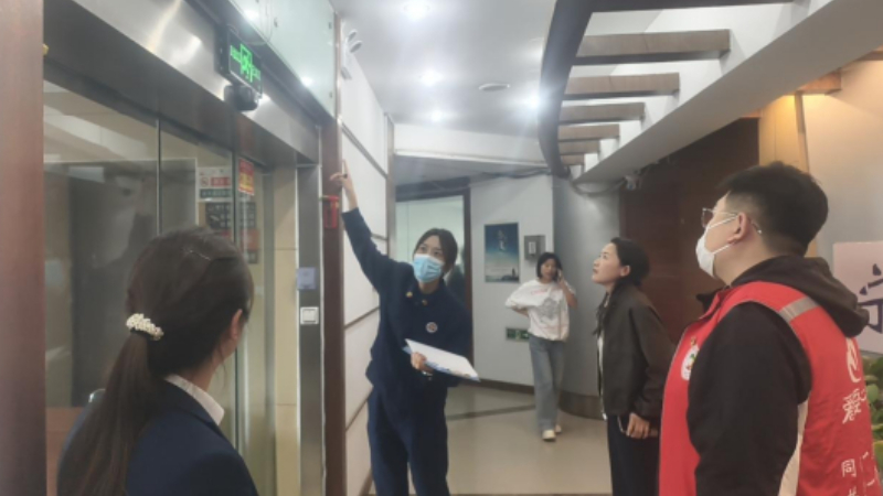 银川市兴庆区游乐社区：开展安全“大体检” 筑牢清明“防火墙”