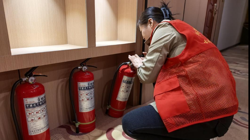 银川市兴庆区春城社区：网格巡查消除隐患 闭环管理筑牢防线