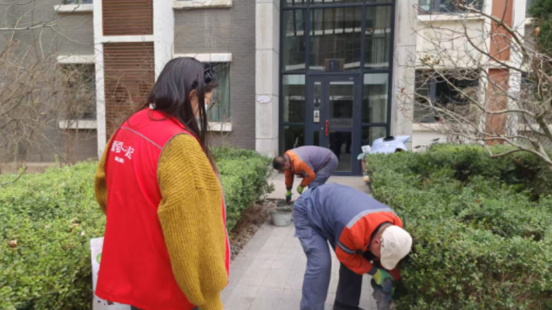 银川市兴庆区观湖社区：网格排查除隐患 法治入户护平安
