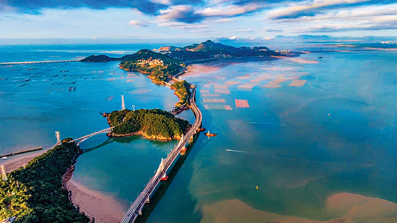 百岛凝翠承使命 碧海扬波护家园