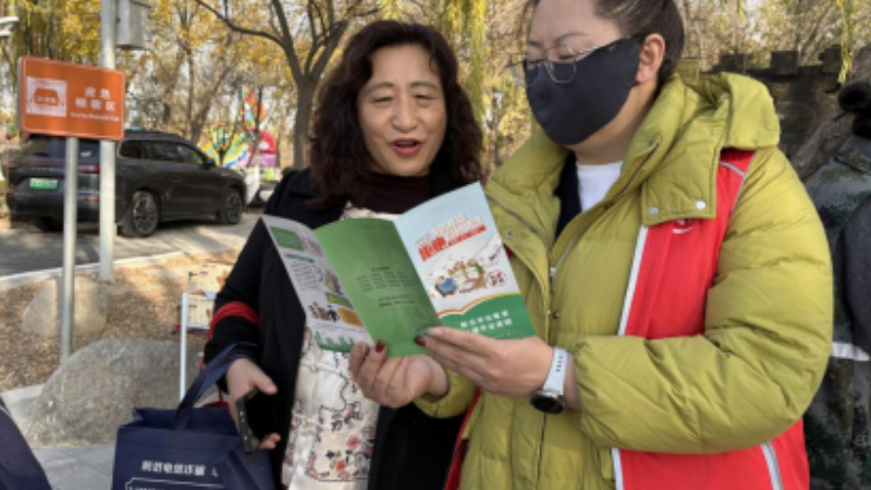 银川市兴庆区观湖社区：普法宣防接地气 警社联动筑防线