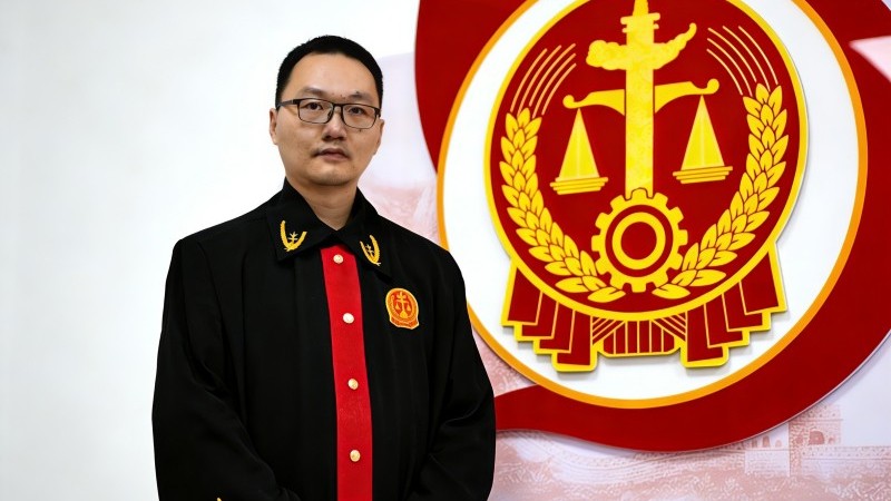 援博践初心 法徽映边疆——湖北省援疆长阳法院法官鲁健的博乐履职时光