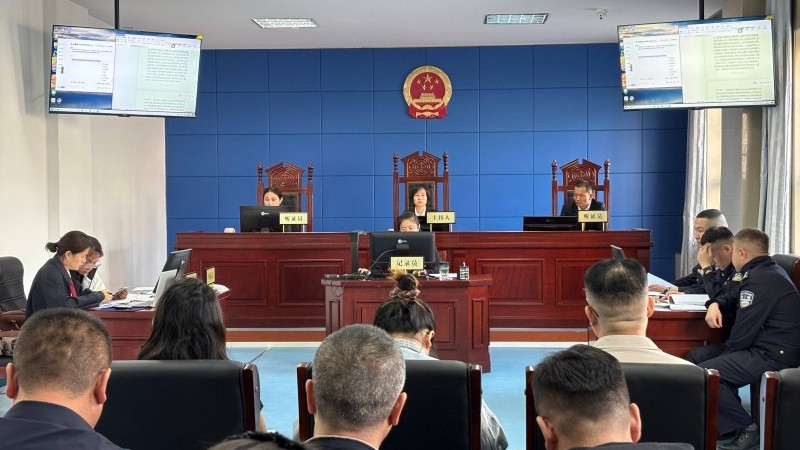 新疆富蕴县司法局组织开展行政复议案件听证会旁听