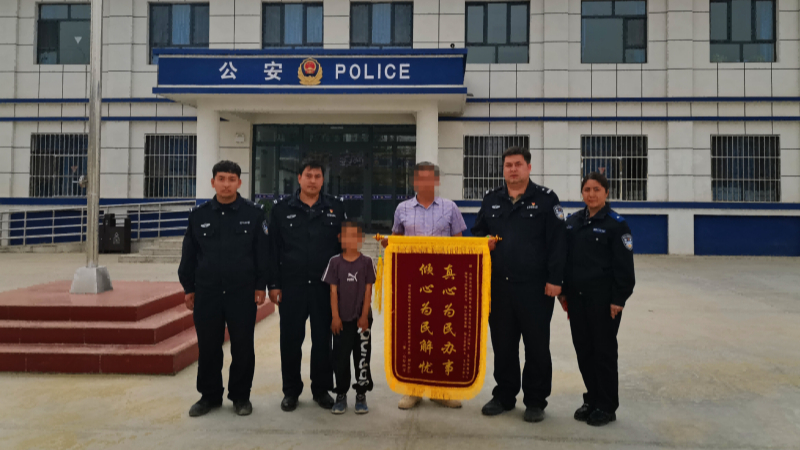 与时间赛跑！新疆洛浦县公安局民警紧急护送断指男孩就医