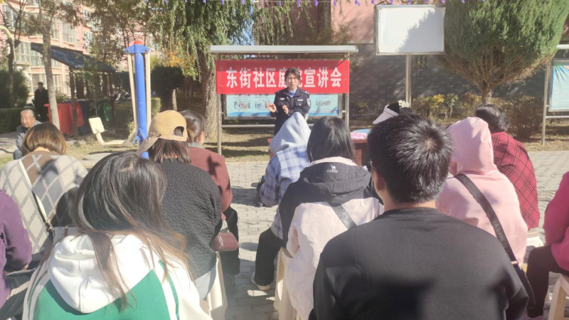 青铜峡市东街社区：庭院宣讲接地气 便民纸条润民心