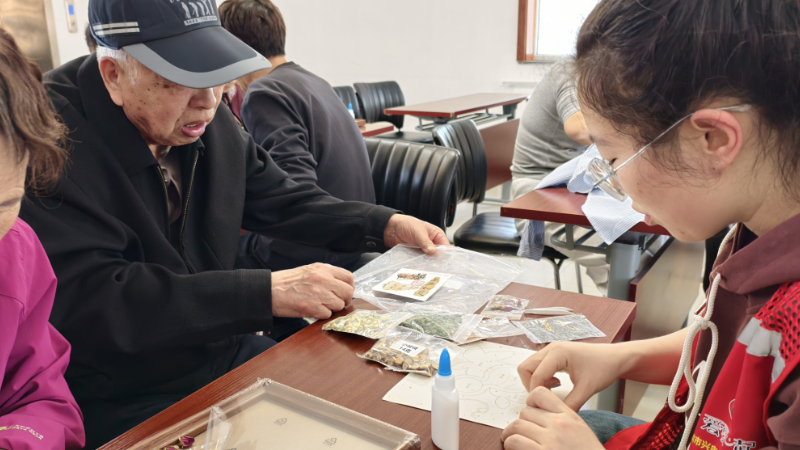 银川市兴庆区大庙社区：指尖创意点亮生活 暖心服务助残融合