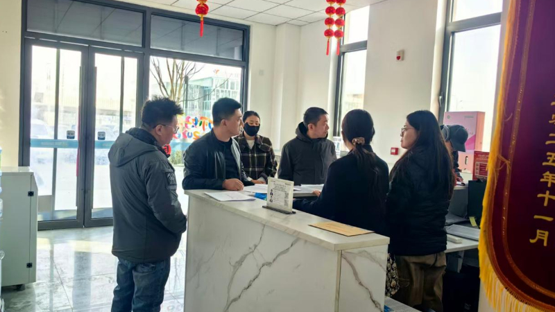 银川市兴庆区春城社区：接诉即办解退费纠纷 释法说理护群众权益