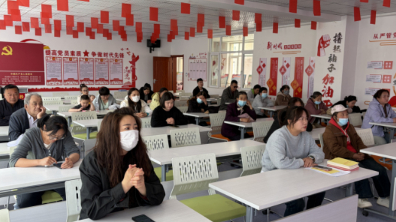 青铜峡市唐源社区：专题讲座释法理 法治护航筑防线