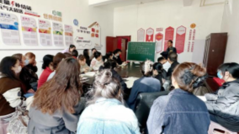 银川市兴庆区景熙社区：老兵宣讲传法治 共筑防线护国安