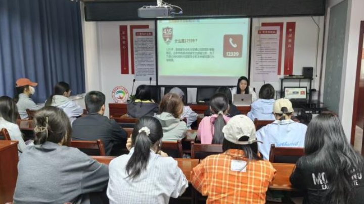 银川市兴庆区山河湾社区：普法进社区释法理 青春挺膺筑防线