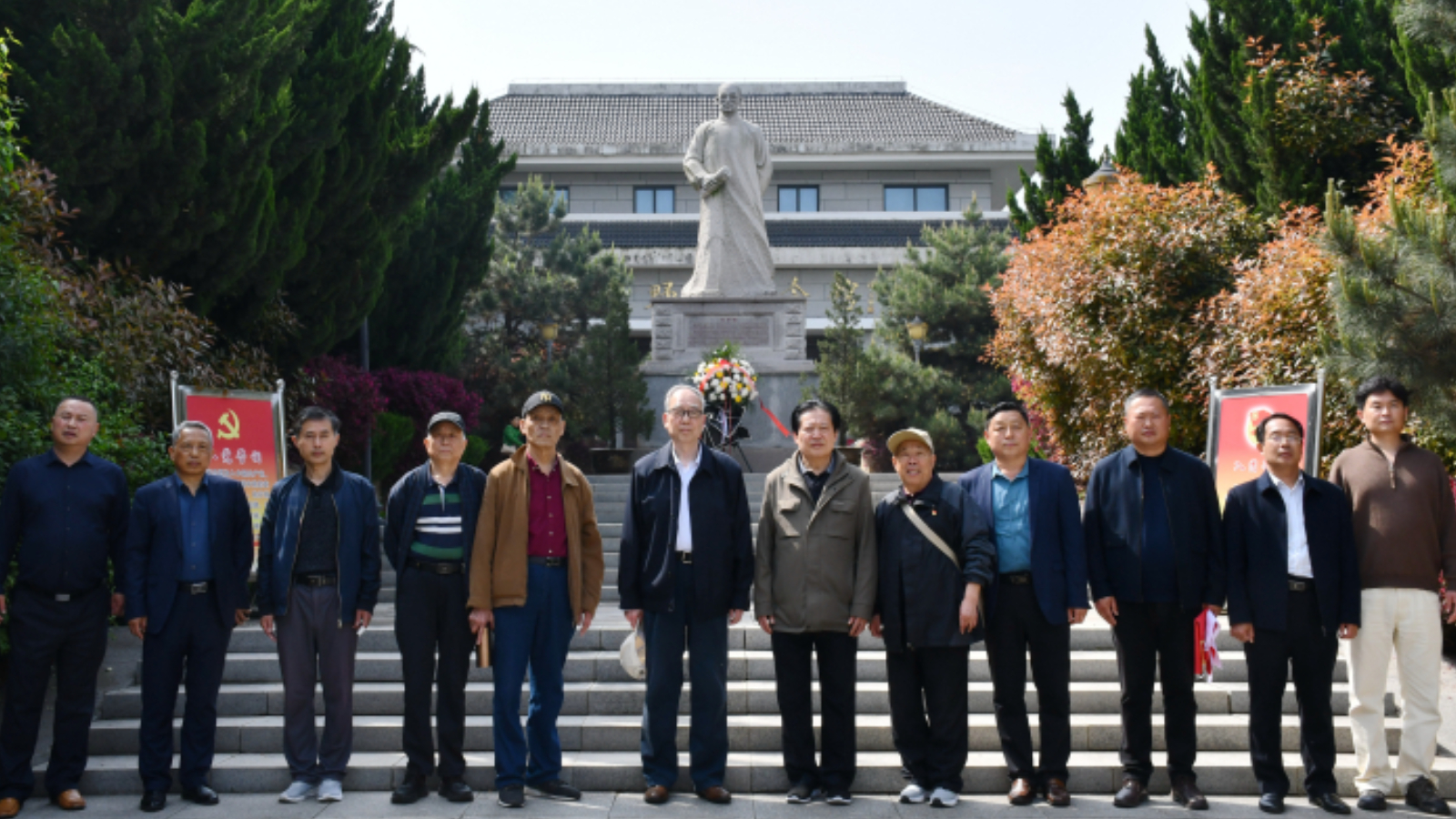 安徽阜阳：缅怀四九先烈 传承红色基因
