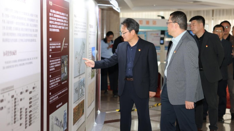 青岛举行“国家安全长城行”主题展，筑牢国家安全人民防线