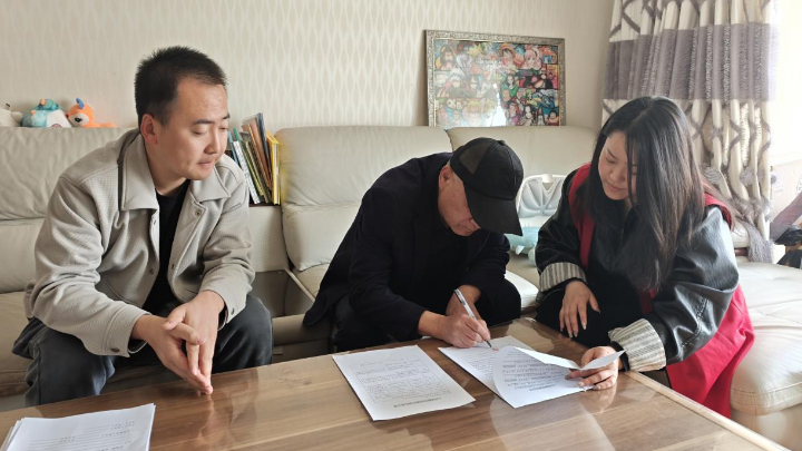 中卫市沙坡头区湖畔社区：依法定分止争平纠纷 塞上枫桥化解促和谐
