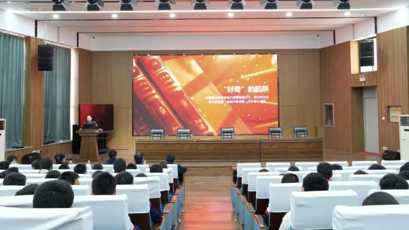 淄博市张店公安普法进校园，守护青少年健康成长