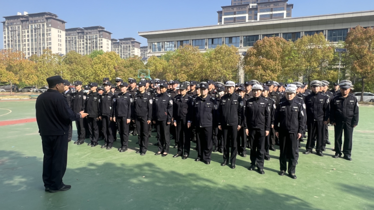 以考促练强本领 以考促学铸铁军