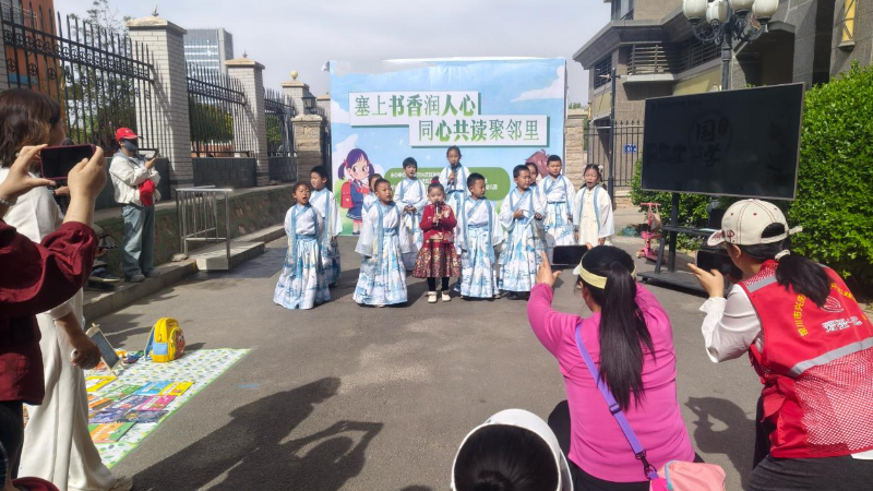 银川市兴庆区双庄社区：香润泽新业态 结对护航促成长