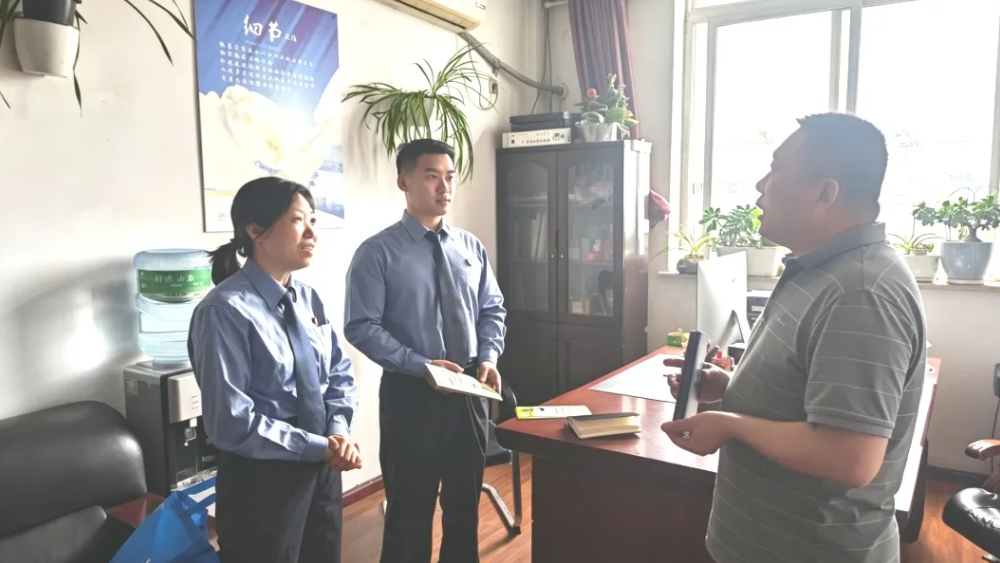 法治护航企业发展——四川安岳县检察院开展知识产权保护法治宣传活动