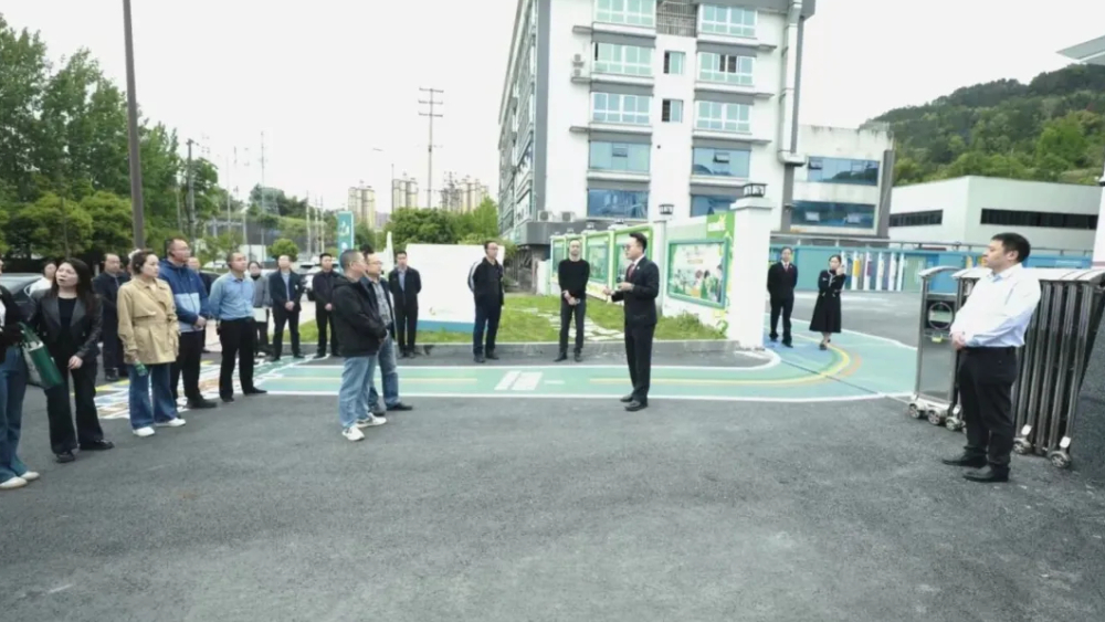 四川巴中：“追光童行”丨这场未成年人法治教育基地之约，为少年成长保驾护航