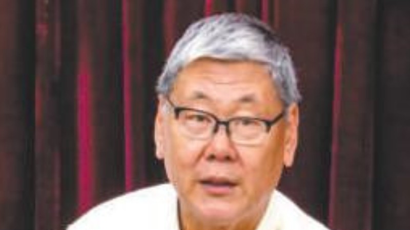 两本书，一场“毕业论文”答辩