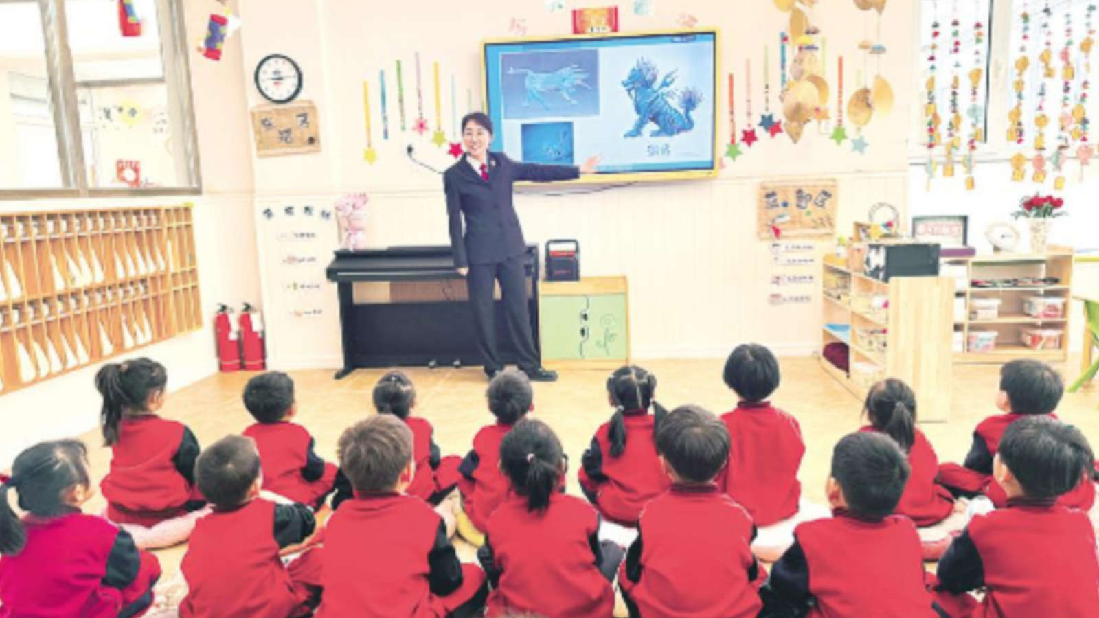 萌娃课堂学“法”