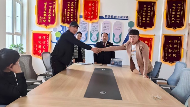 新疆昭苏县人民检察院：践行“枫桥经验”绘就基层治理新“枫”景