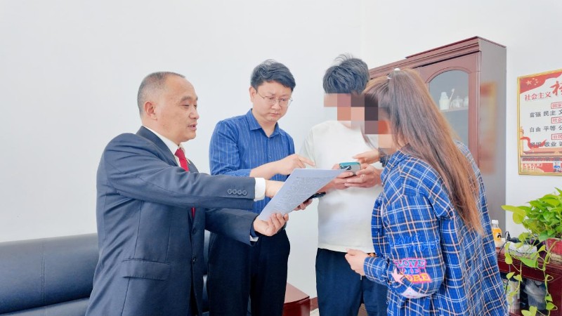 深耕基层解纷争 司法为民绘“枫”景——河南省南阳市内乡县法院创建“枫桥式人民法庭”工作纪实