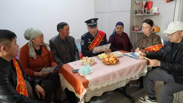 边境普法零距离 共筑平安防护网