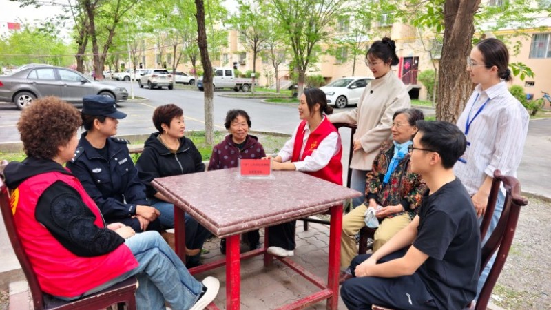 新疆塔城市司法局：“唠家常”式普法进小区 法律服务零距离“心贴心”