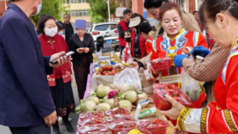 吴忠市利通区金塔社区：烟火集市聚邻里 便民服务零距离