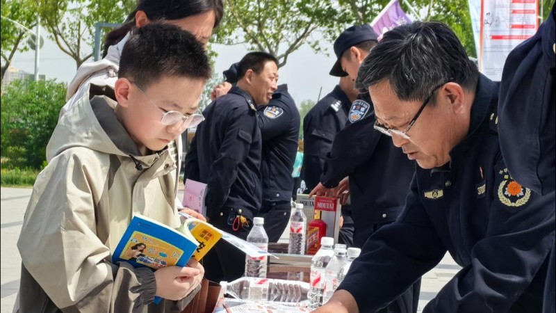 护苗筑防线 版权入人心！胶州沉浸式宣传点亮版权意识
