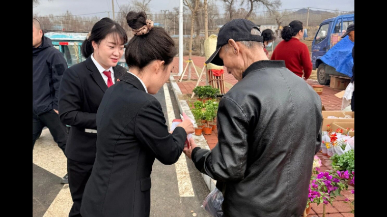 普法宣教入大集 国家安全入民心——吉林省吉林市丰满区人民法院松花湖人民法庭开展国家安全教育日普法宣教活动