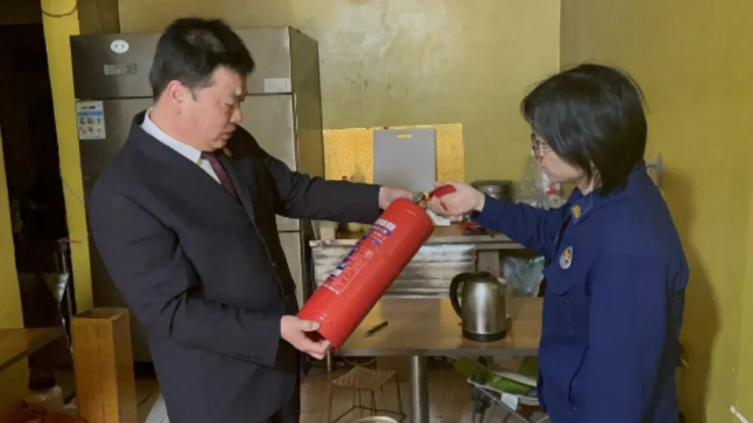 检消联动“回头看” 筑牢“无堂食”外卖餐饮场所消防安全防线