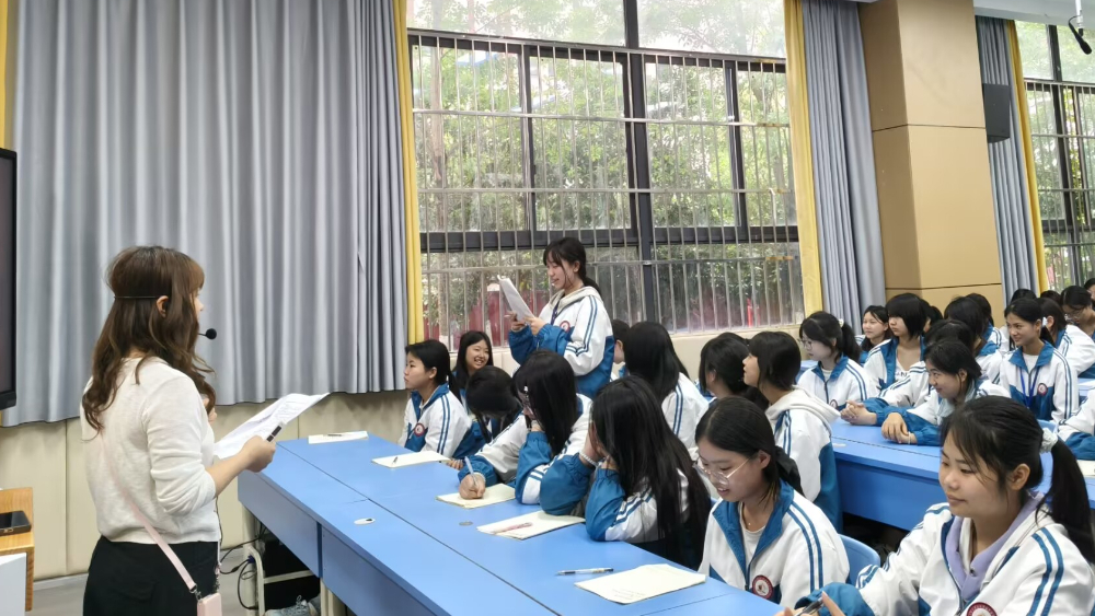 宣汉职专：不定义，只绽放——特殊心育课助力电子专业女生自信启航