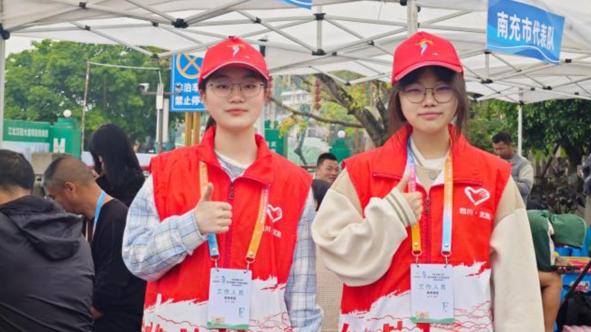 共青团武胜县委：95名“小青葱”闪耀龙舟赛场！青春护航展风采