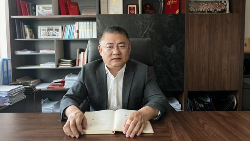 吕强律师：维护当事人权益 守护社会公义
